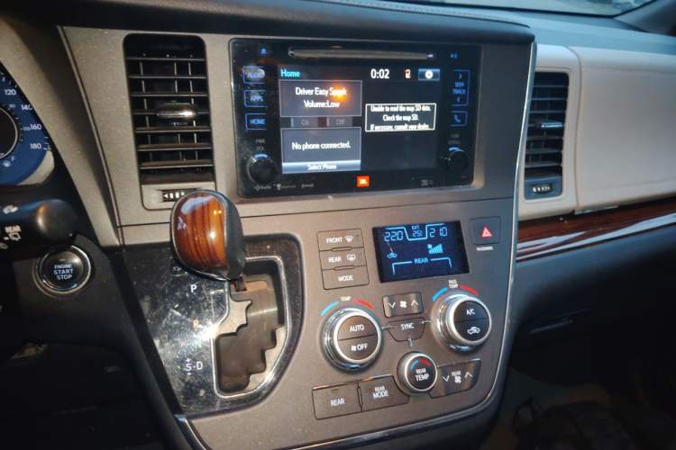 Used Toyota SIENNA  Audio And AC Panel