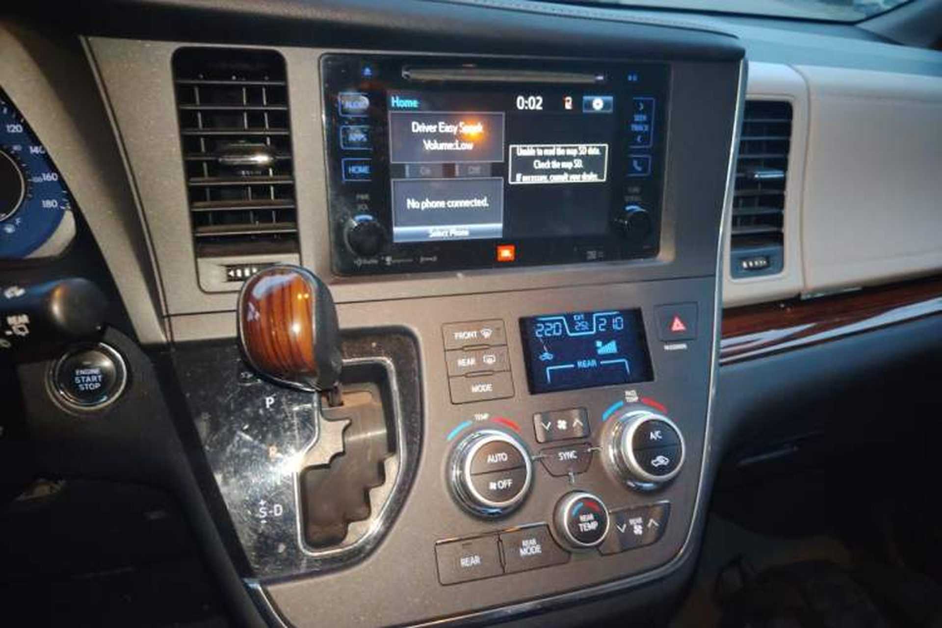 Used Toyota SIENNA  Audio And AC Panel