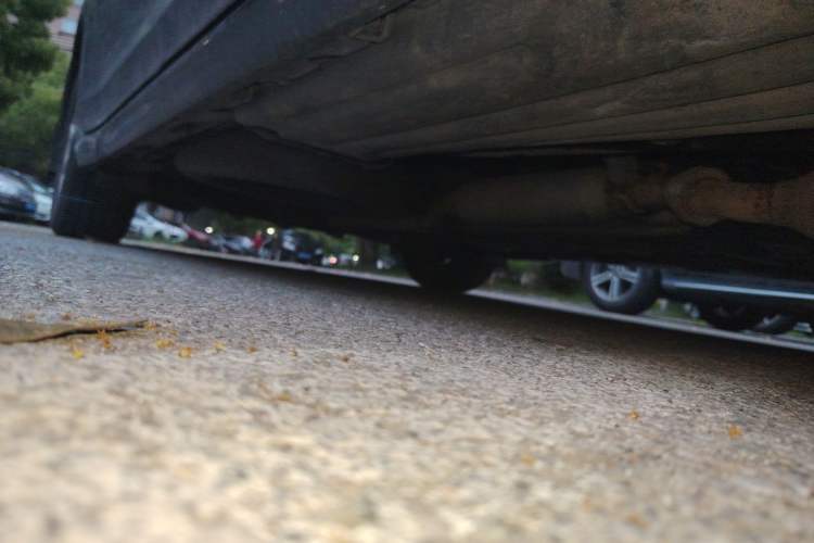 Used Toyota SIENNA  Chassis Front Right