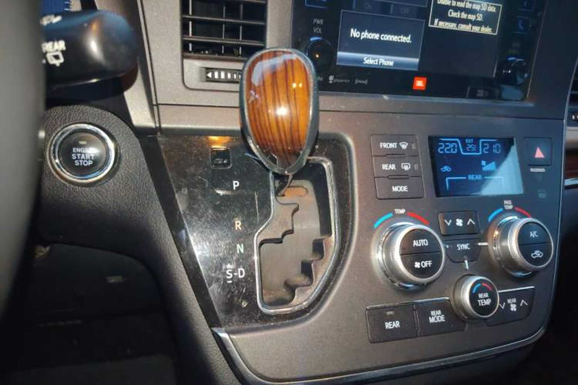 Used Toyota SIENNA  Gear Lever