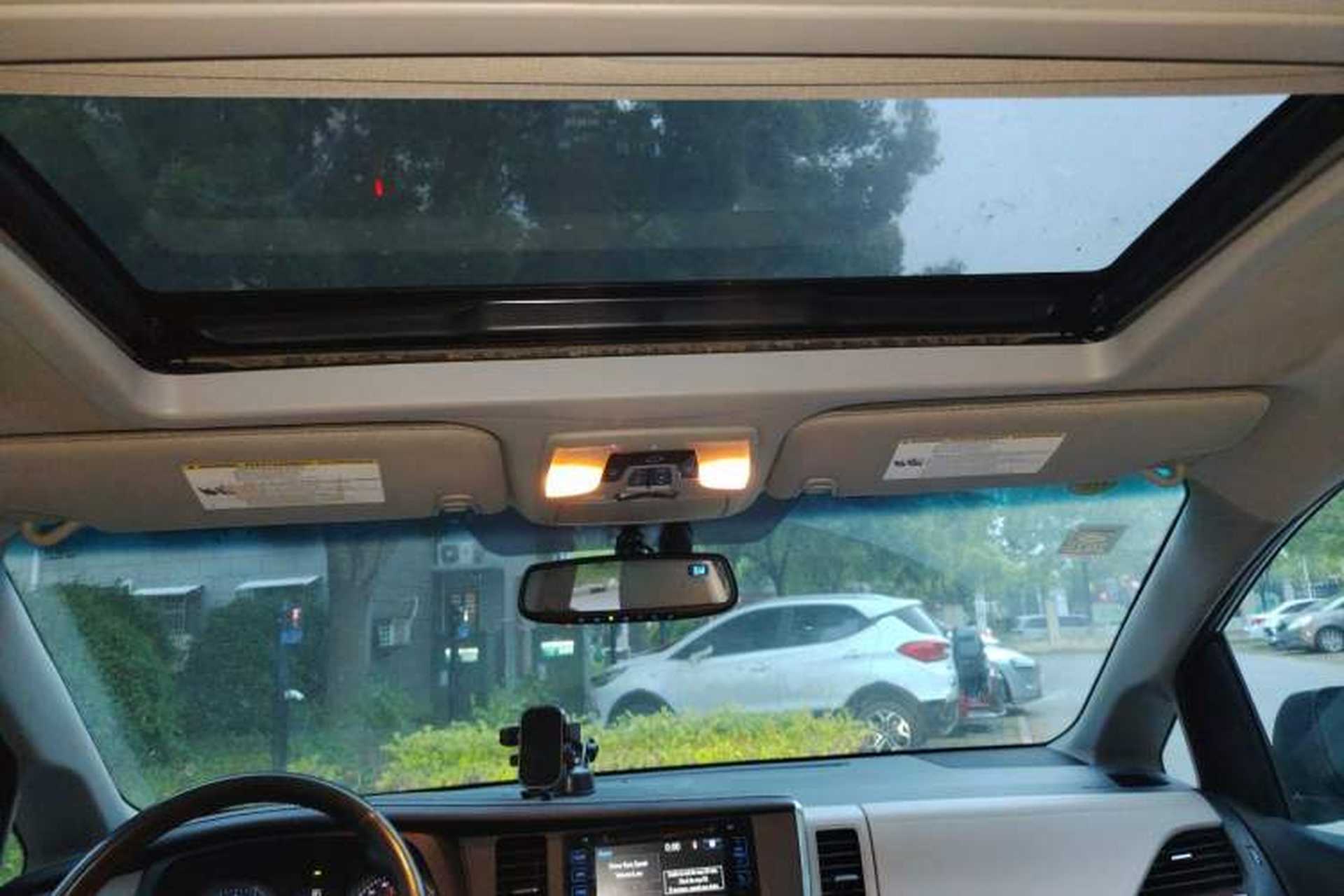 Used Toyota SIENNA  Headliner