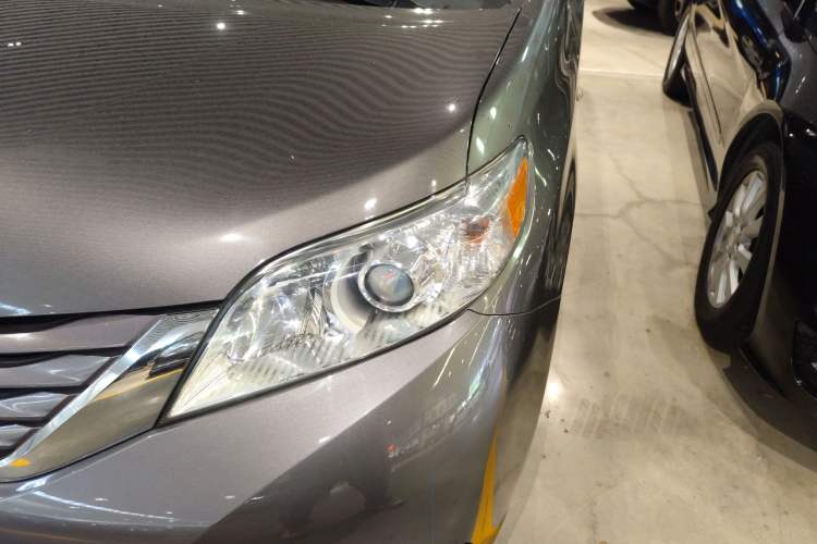 Used Toyota SIENNA 2016 3.5L Two-Wheel Drive 7-Seater Parallel Import Left Front Headlight