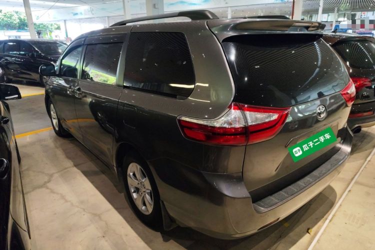 Used Toyota SIENNA 2016 3.5L Two-Wheel Drive 7-Seater Parallel Import Left Side