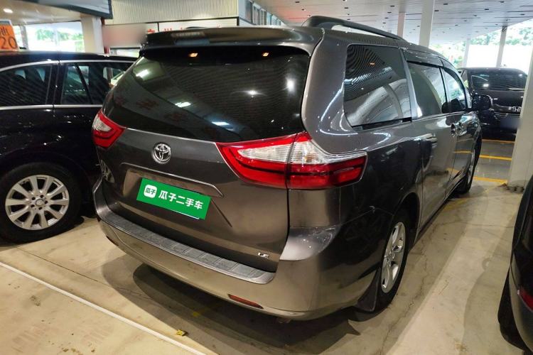 Used Toyota SIENNA 2016 3.5L Two-Wheel Drive 7-Seater Parallel Import Rear Right 45 Deg