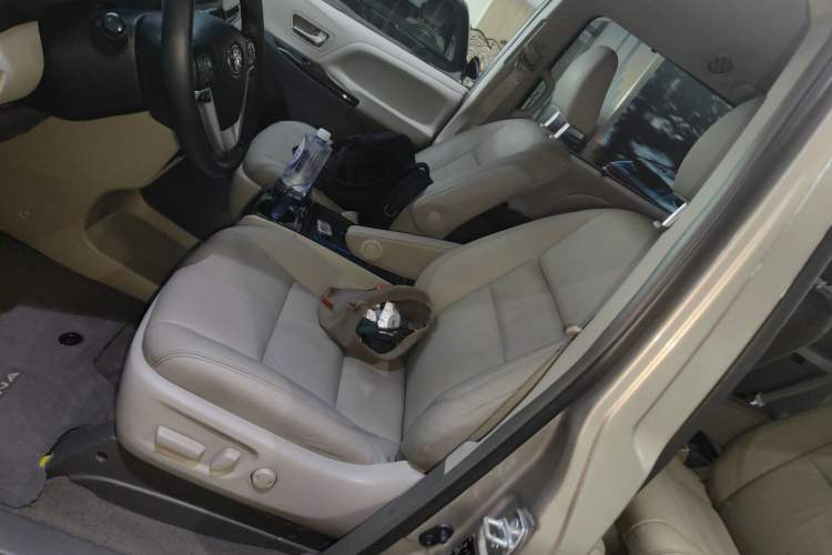 Used Toyota SIENNA 2016 3.5L Two-Wheel Drive 7-Seater Parallel Import Left Front Seat