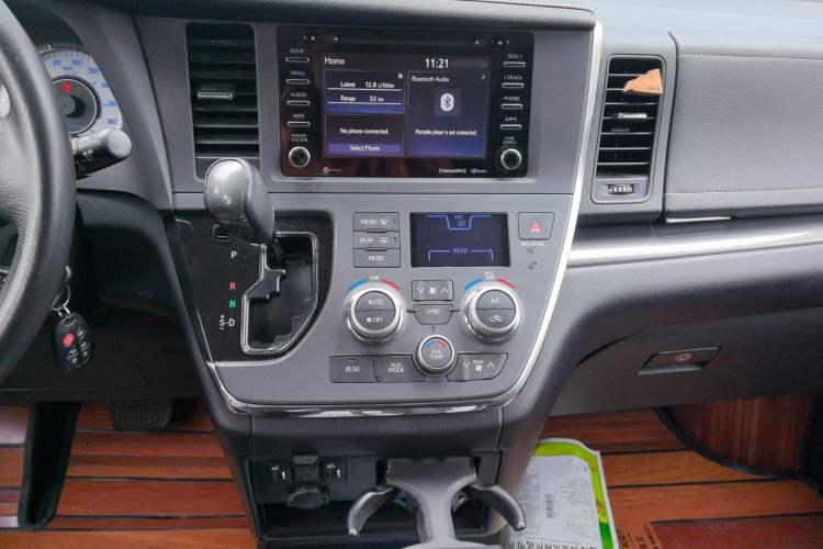 Used Toyota SIENNA 2016 3.5L Two-Wheel Drive 7-Seater Parallel Import Audio And AC Panel