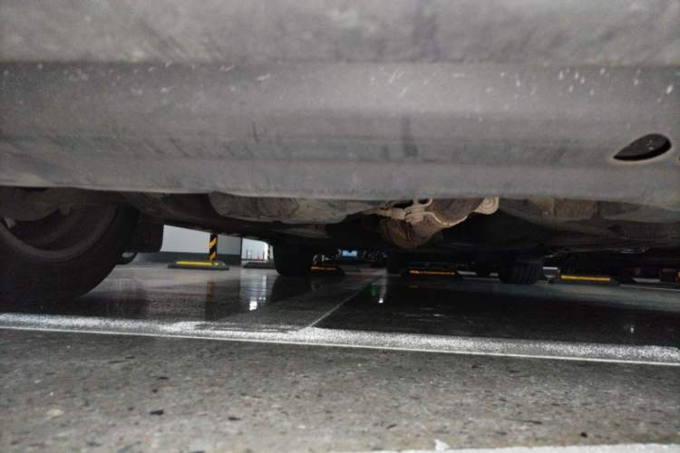 Used Toyota SIENNA  Chassis Rear