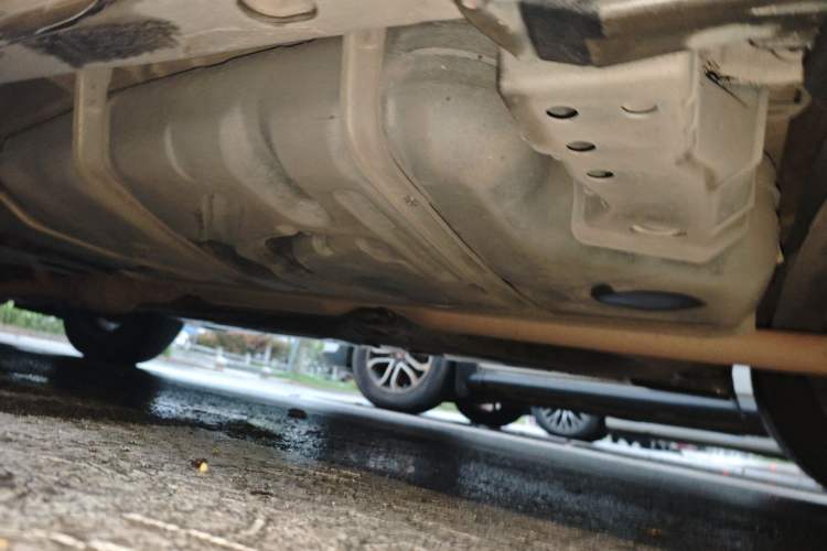 Used Toyota SIENNA  Chassis Rear Left