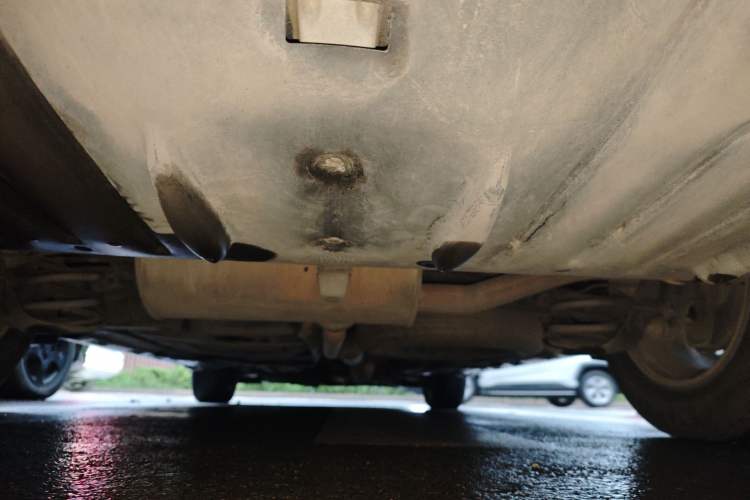 Used Toyota SIENNA  Chassis Rear