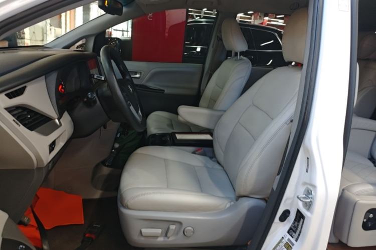 Used Toyota SIENNA 2016 3.5L Two-Wheel Drive 7-Seater Parallel Import Left Front Seat