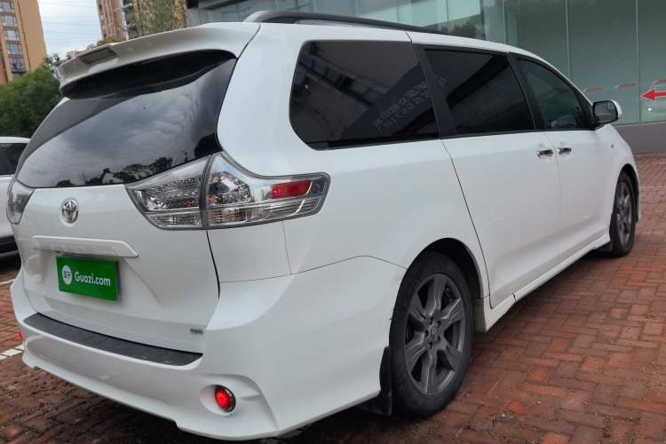 Used Toyota SIENNA 2016 3.5L Two-Wheel Drive 7-Seater Parallel Import Rear Right 45 Deg