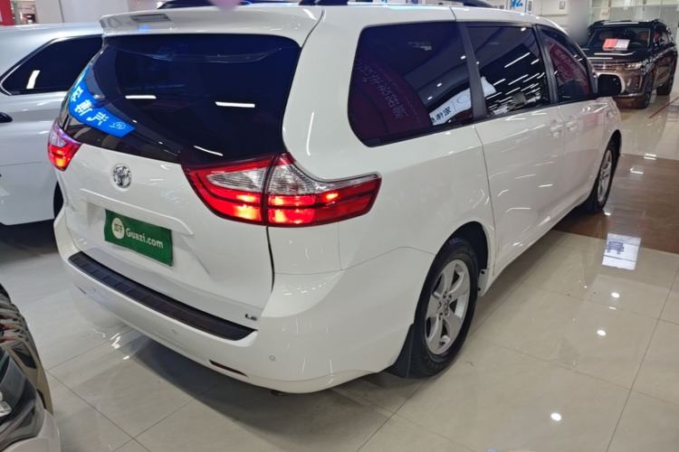 Used Toyota SIENNA 2016 3.5L Two-Wheel Drive 7-Seater Parallel Import Rear Right 45 Deg