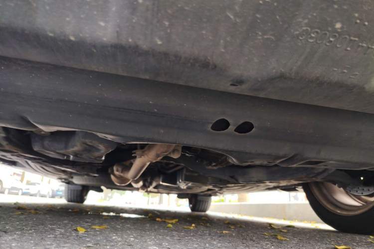 Used Toyota SIENNA  Chassis Front