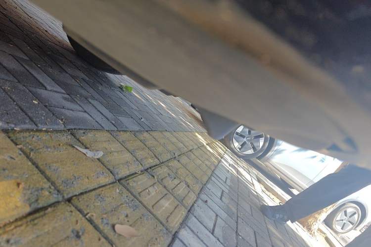 Used Toyota SIENNA  Chassis Front Left