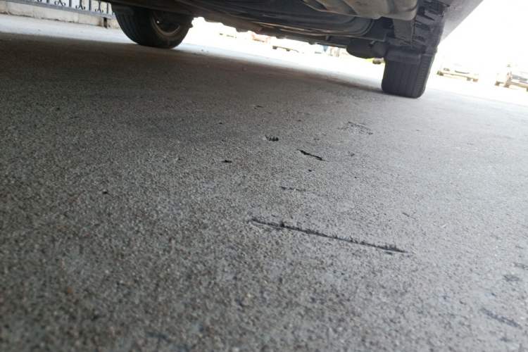 Used Toyota SIENNA  Chassis Front Left