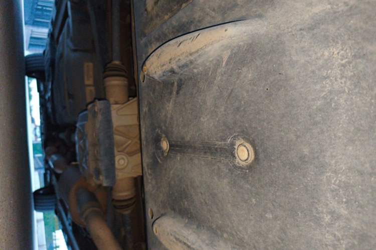Used Toyota SIENNA  Chassis Rear