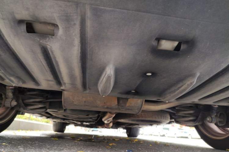 Used Toyota SIENNA  Chassis Rear