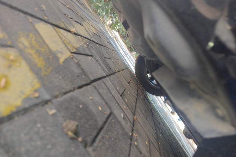 Used Toyota SIENNA  Chassis Rear Right
