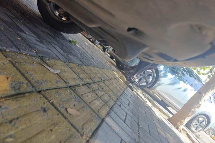 Used Toyota SIENNA  Chassis Rear