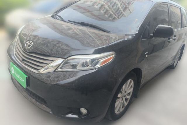 Used Toyota SIENNA 2017 3.5L Four-Wheel Drive LE Trim 7 Seats – U.S. Specification