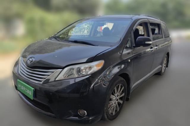 Used Toyota SIENNA 2017 3.5L Four-Wheel Drive XLE 7-Seater U.S. Specification