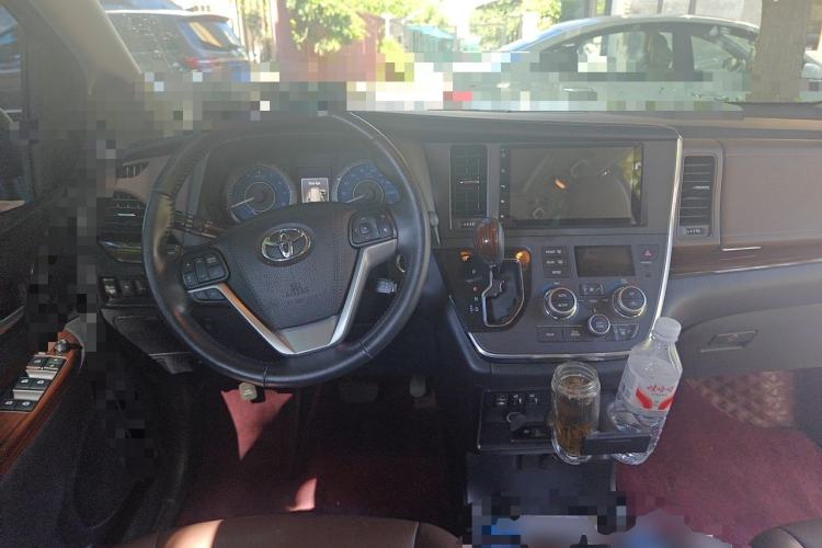 Used Toyota SIENNA  Steering Wheel