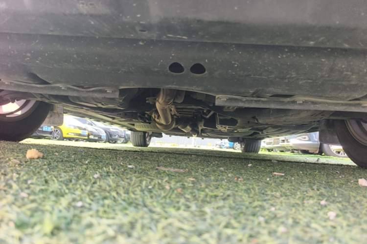 Used Toyota SIENNA  Chassis Front