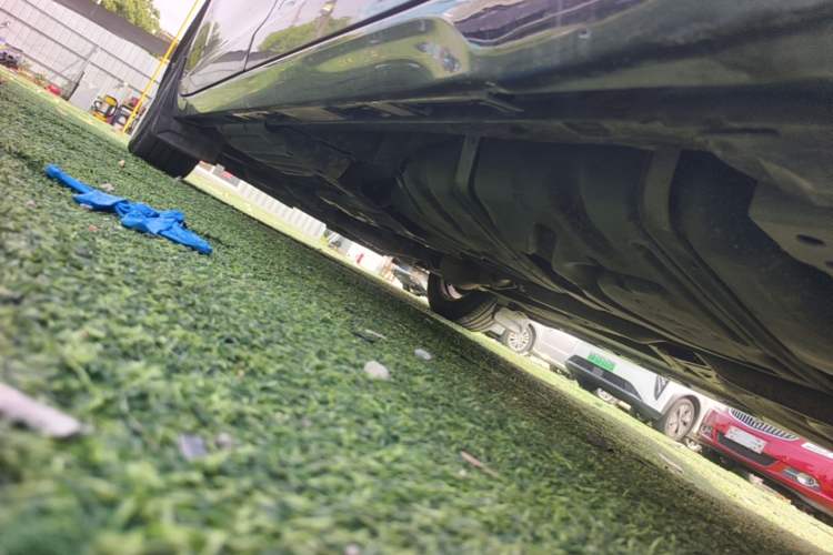 Used Toyota SIENNA  Chassis Rear Left