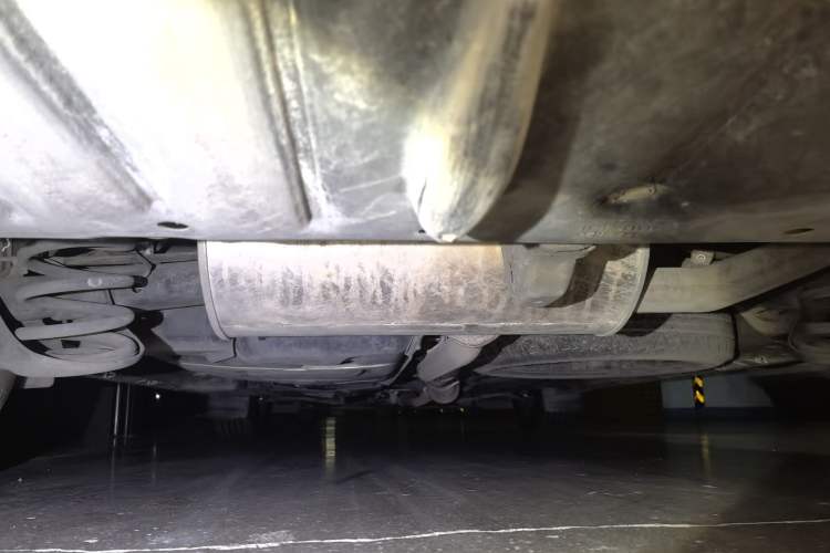 Used Toyota SIENNA  Chassis Rear