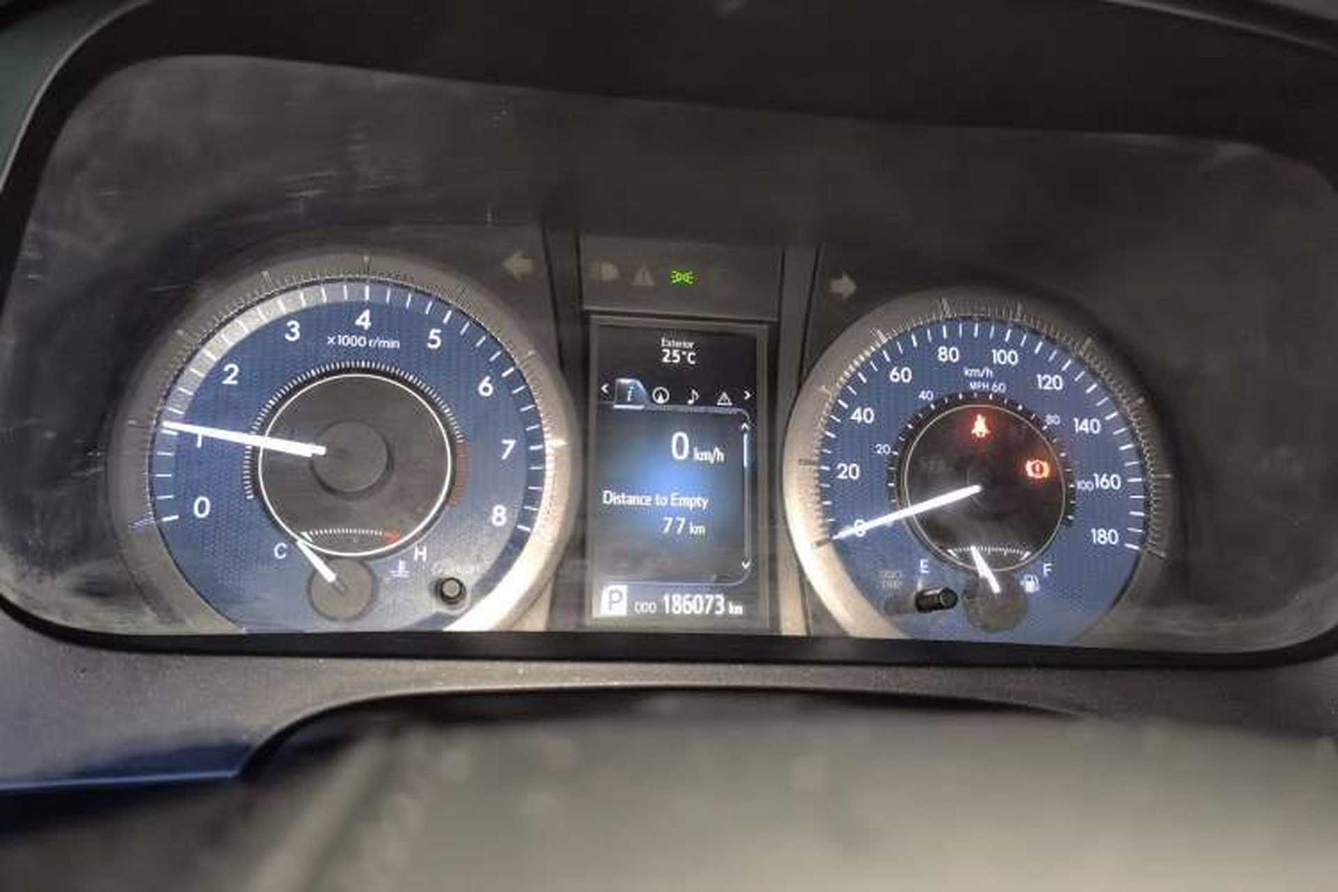 Used Toyota SIENNA  Instrument Cluster