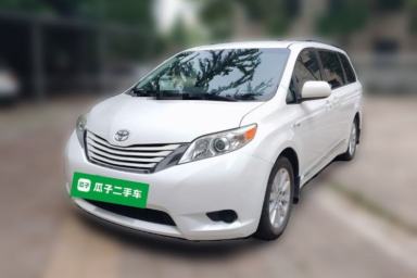 Used Toyota SIENNA 2017 3.5L Four-Wheel Drive LE Trim 7 Seats – U.S. Specification