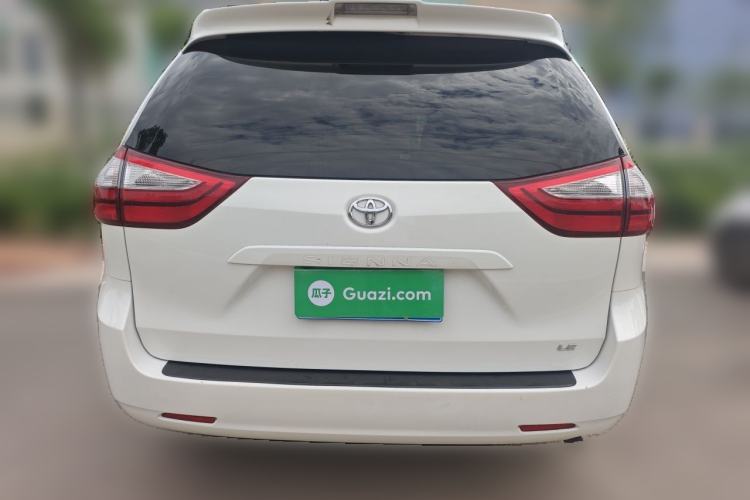 Used Toyota SIENNA  Rear