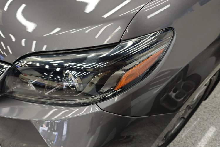 Used Toyota SIENNA 2018 3.5L Two-Wheel Drive SE U.S. Specification Left Front Headlight