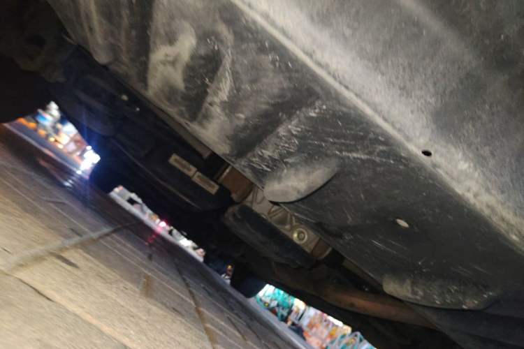 Used Toyota SIENNA  Chassis Rear