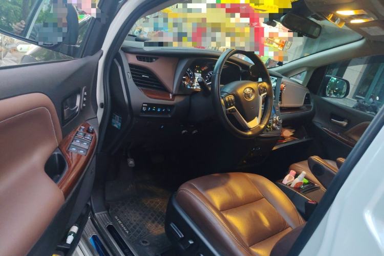 Used Toyota SIENNA  Driver Seat