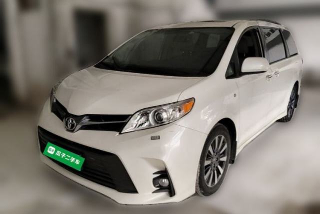 Used Toyota SIENNA 