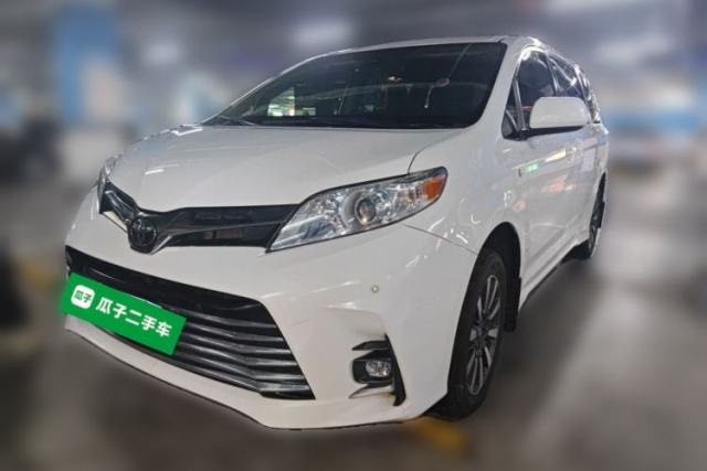 Used Toyota SIENNA 2018 3.5 Four-Wheel Drive LE Version 7 Seats – Canadian Edition