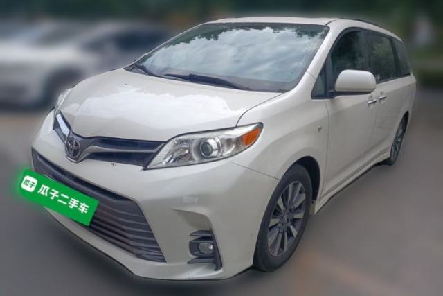 Used Toyota SIENNA