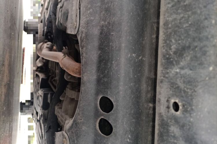 Used Toyota SIENNA  Chassis Front