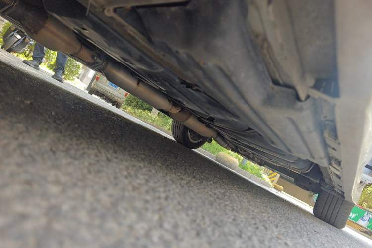 Used Toyota SIENNA  Chassis Front Left