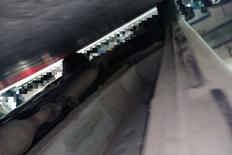 Used Toyota SIENNA  Chassis Front Right