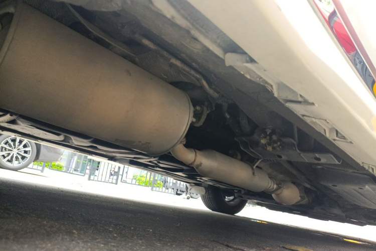 Used Toyota SIENNA  Chassis Rear Right