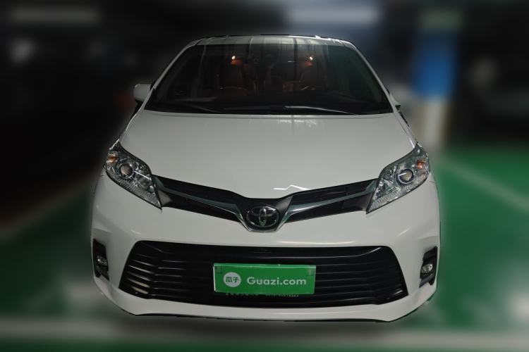 Used Toyota SIENNA  Front