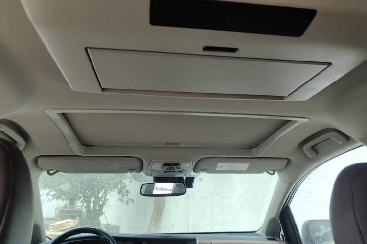 Used Toyota SIENNA  Headliner