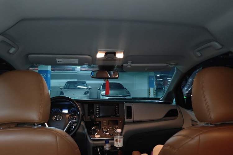 Used Toyota SIENNA  Headliner