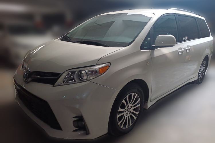 Used Toyota SIENNA 2018 Sienna, Automatic, 3.5-liter, 7 seats Guazi used car, China used car export, Used car for sale, Used  cars, Cheapest cars for sale
