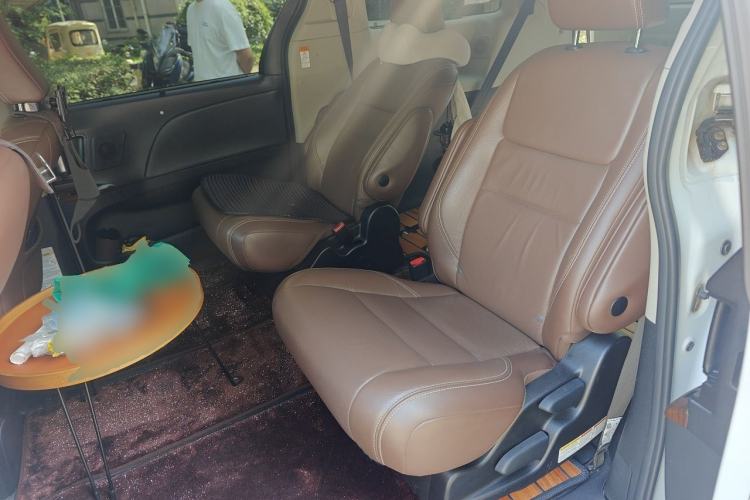 Used Toyota SIENNA  Left Rear Seat