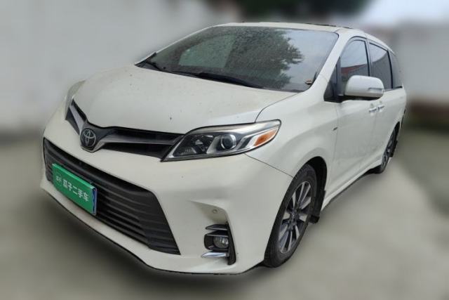 Used Toyota SIENNA 