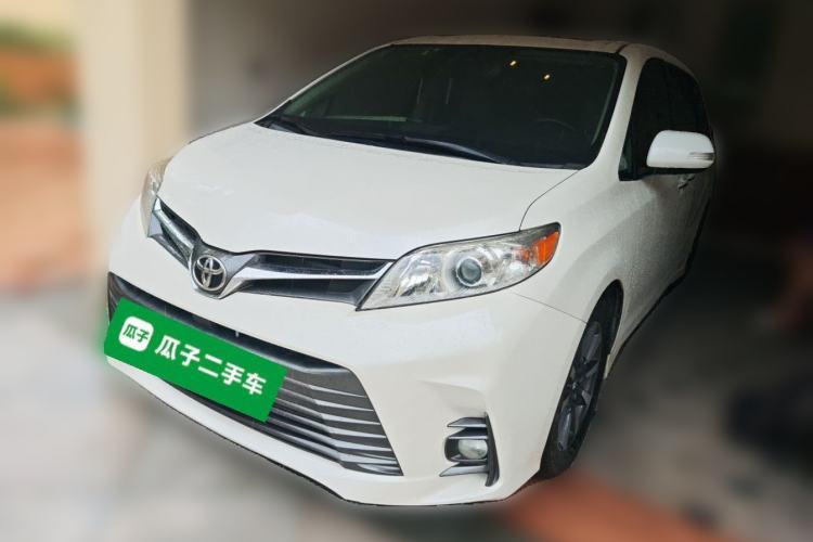 Used Toyota SIENNA 2018 3.5L Two-Wheel Drive SE U.S. Specification Guazi used car, China used car export, Used car for sale, Used cars, Cheapest cars for sale