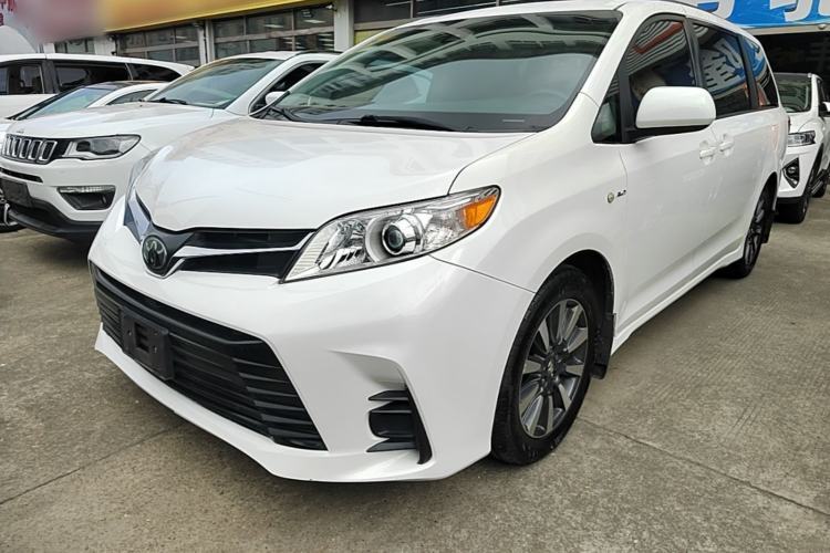 Ojetý Toyota SIENNA 2018 3.5L Four-Wheel Drive LE Trim 7 Seats U.S. Specification Guazi used car, China used car export, Used car for sale, Used  cars, Cheapest cars for sale